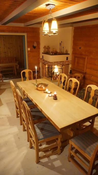 Moonvalley Lodge - Stort & Koselig Hus - Mandalen Bagian luar foto