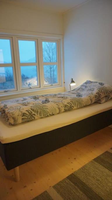Moonvalley Lodge - Stort & Koselig Hus - Mandalen Bagian luar foto