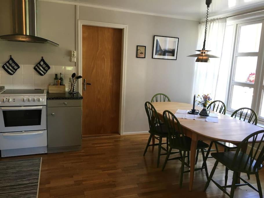 Moonvalley Lodge - Stort & Koselig Hus - Mandalen Bagian luar foto